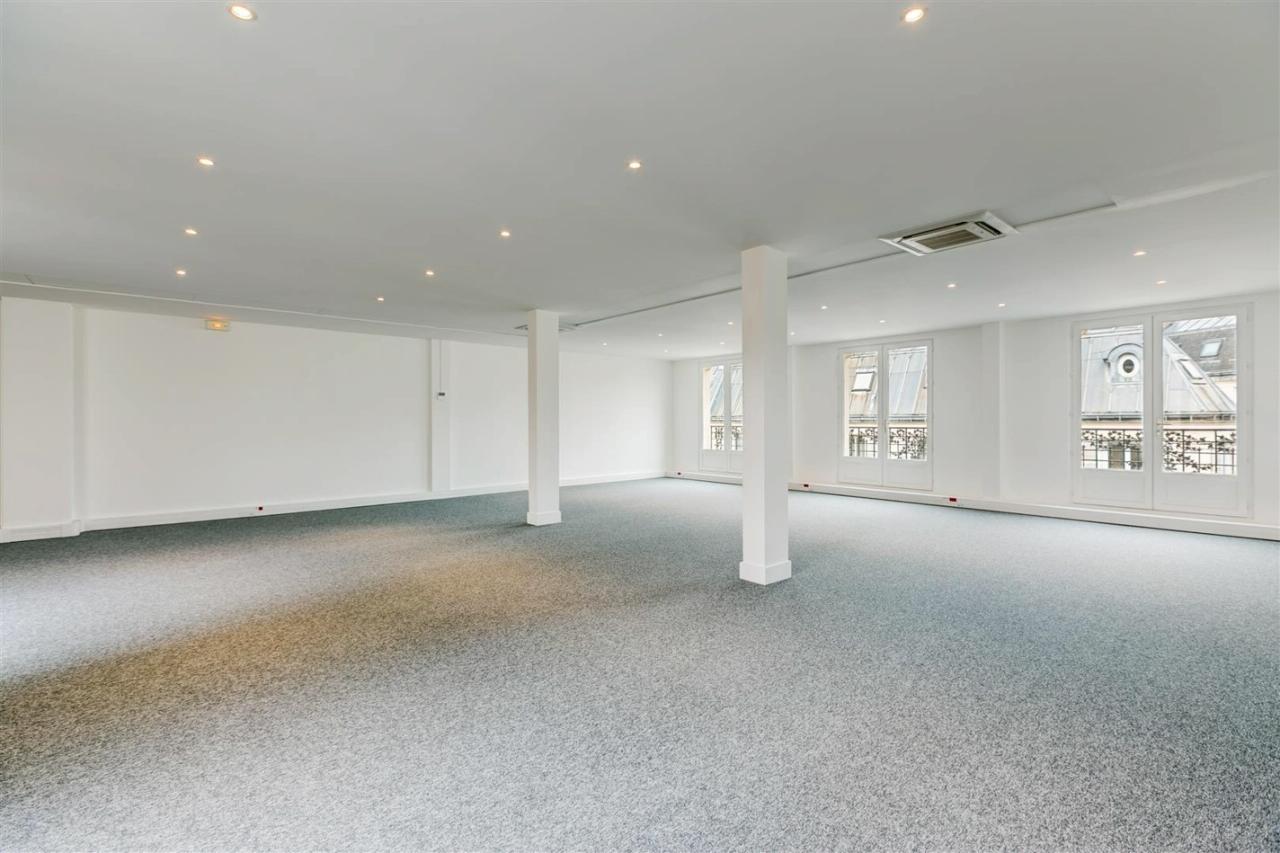 Bureau Paris 644m² Location bureau Paris OLBUR2426308 4